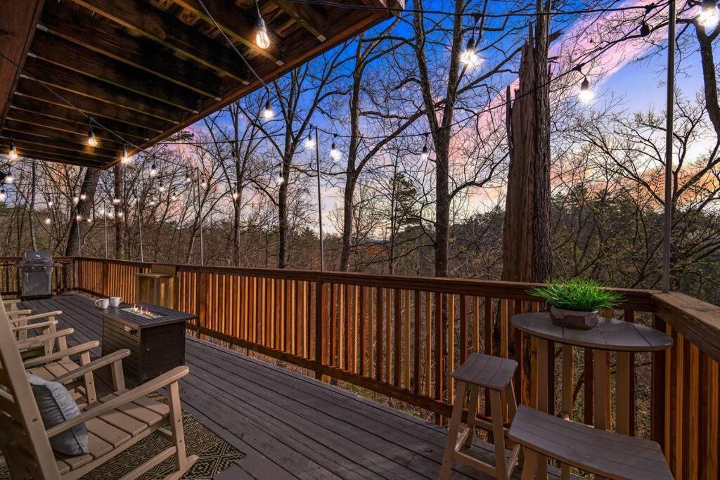 The Family Stone Luxe Cabin Sleeps 12 Hot Tub Dogfriendly Dollywood Пиджен-Фордж Экстерьер фото