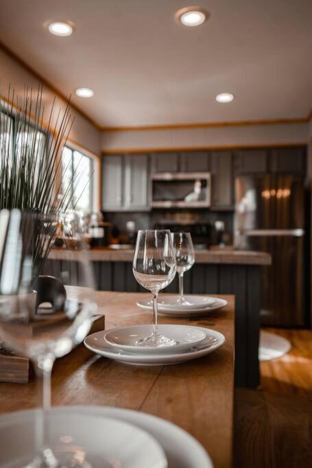 The Family Stone Luxe Cabin Sleeps 12 Hot Tub Dogfriendly Dollywood Пиджен-Фордж Экстерьер фото