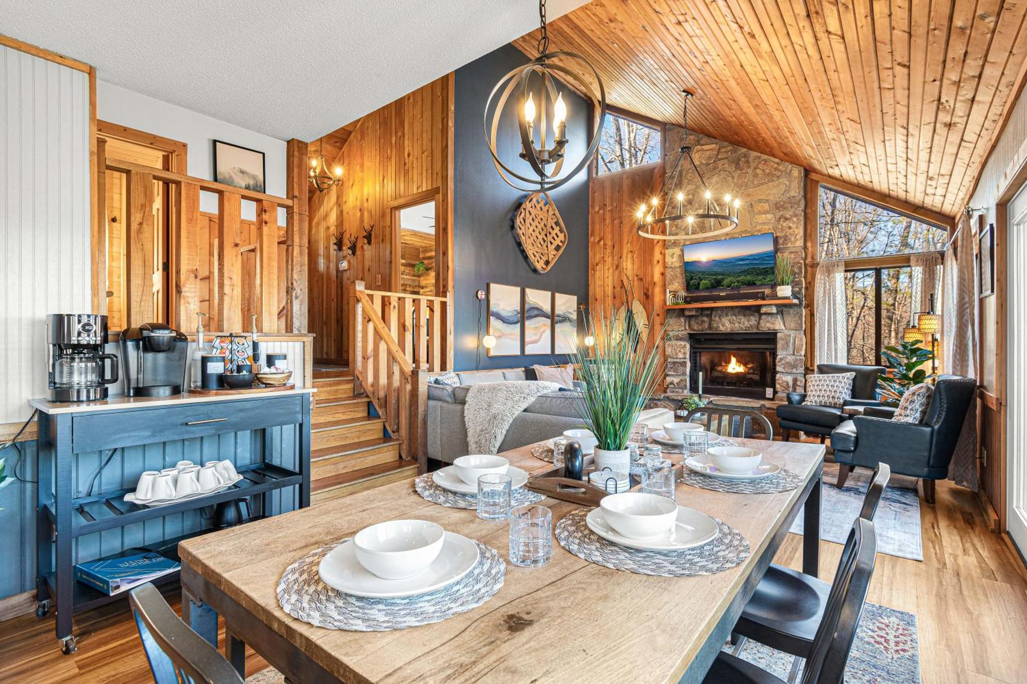 The Family Stone Luxe Cabin Sleeps 12 Hot Tub Dogfriendly Dollywood Пиджен-Фордж Экстерьер фото