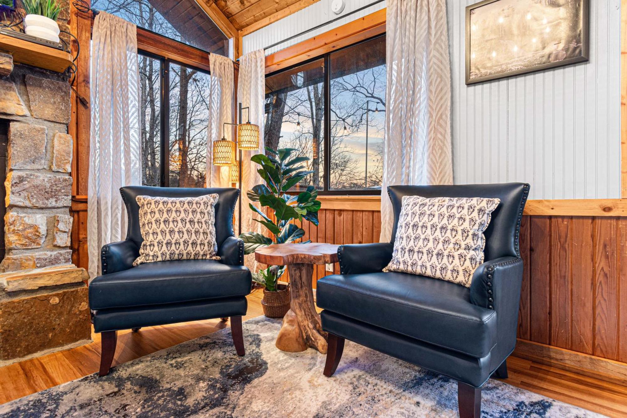 The Family Stone Luxe Cabin Sleeps 12 Hot Tub Dogfriendly Dollywood Пиджен-Фордж Экстерьер фото