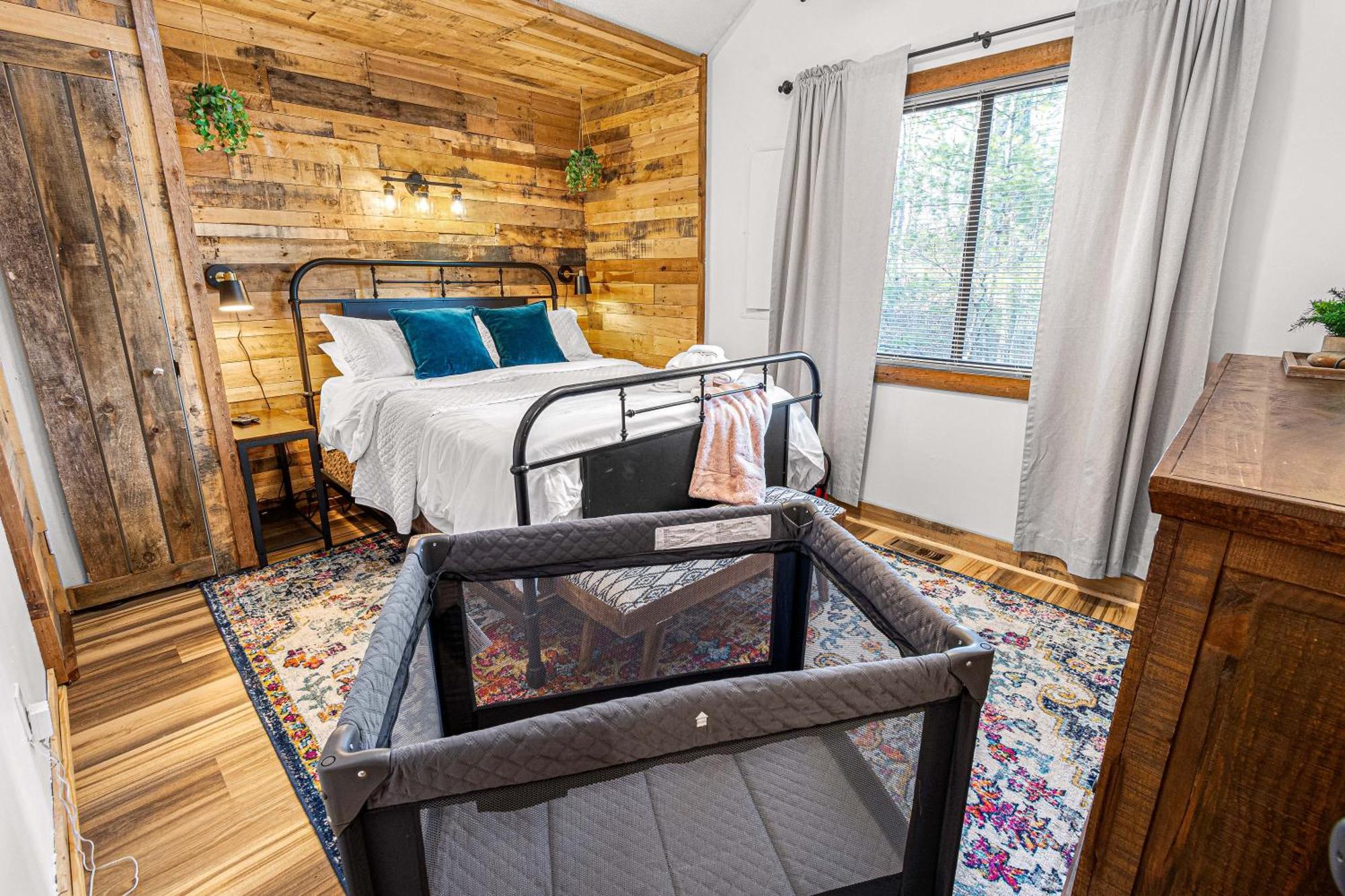 The Family Stone Luxe Cabin Sleeps 12 Hot Tub Dogfriendly Dollywood Пиджен-Фордж Экстерьер фото